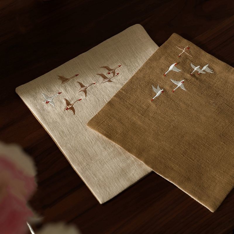 20x20cm Embroidered flying bir - Embroidery Towel review and price