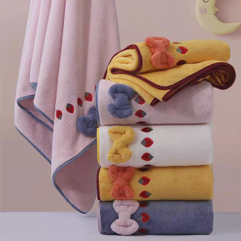 310g New coral fleece strawber - Embroidery Towel review and price